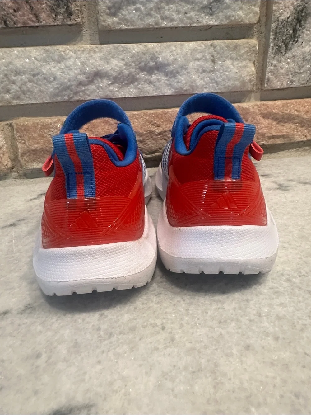adidas Kids Spiderman Light Up Shoes, Size 1